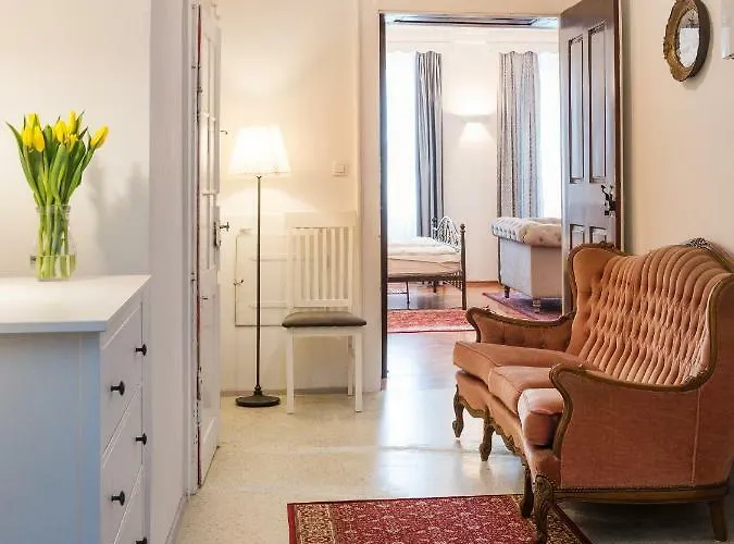 Apartment Codelli Deluxe Fresco Centre App With Balcony *