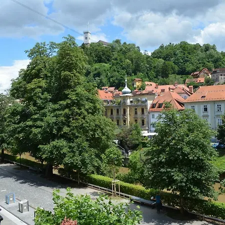 Apartament Codelli Deluxe Fresco Centre App With Balcony *