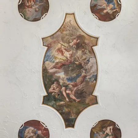 Codelli Deluxe Fresco Centre App With Balcony Apartament Lublana